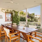 The House Of Gratitude - Poolside Retreat