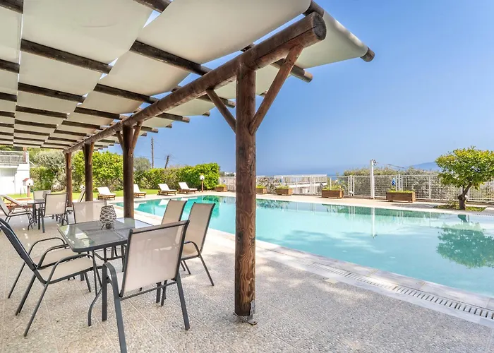 Nyaraló The House Of Gratitude - Poolside Retreat